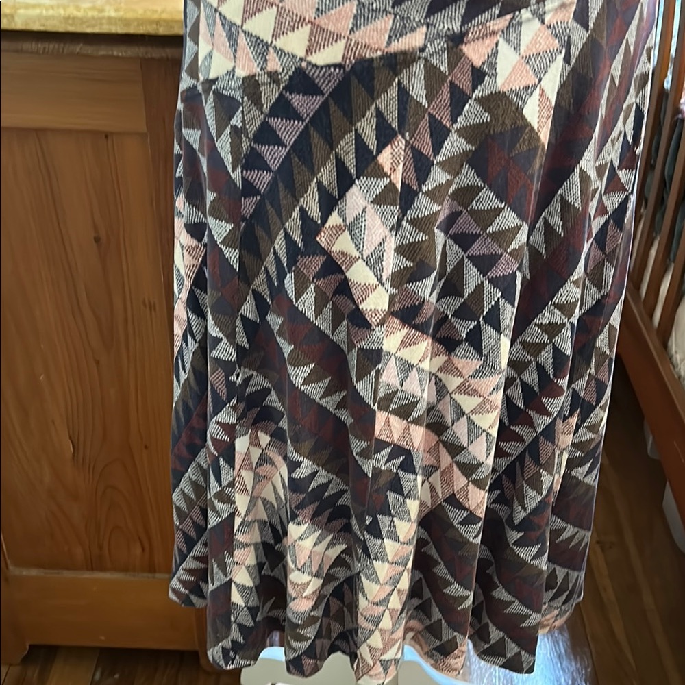 Geometric Patterned Dress - Picture 13 of 16